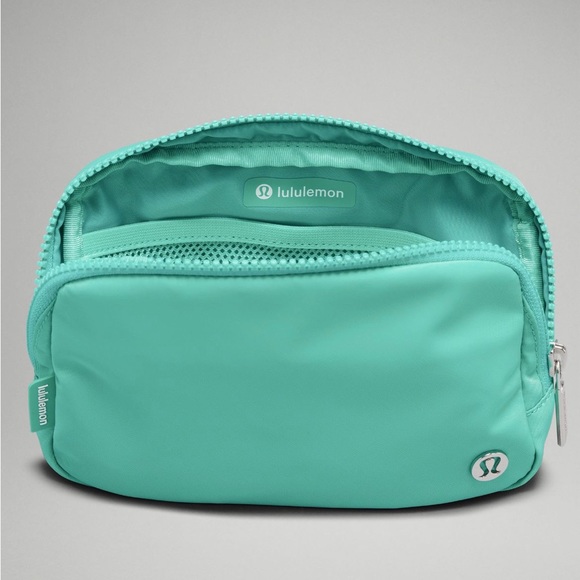 LULULEMON EVERYWHERE BELT BAG PARADISE GREEN - Picture 5 of 8
